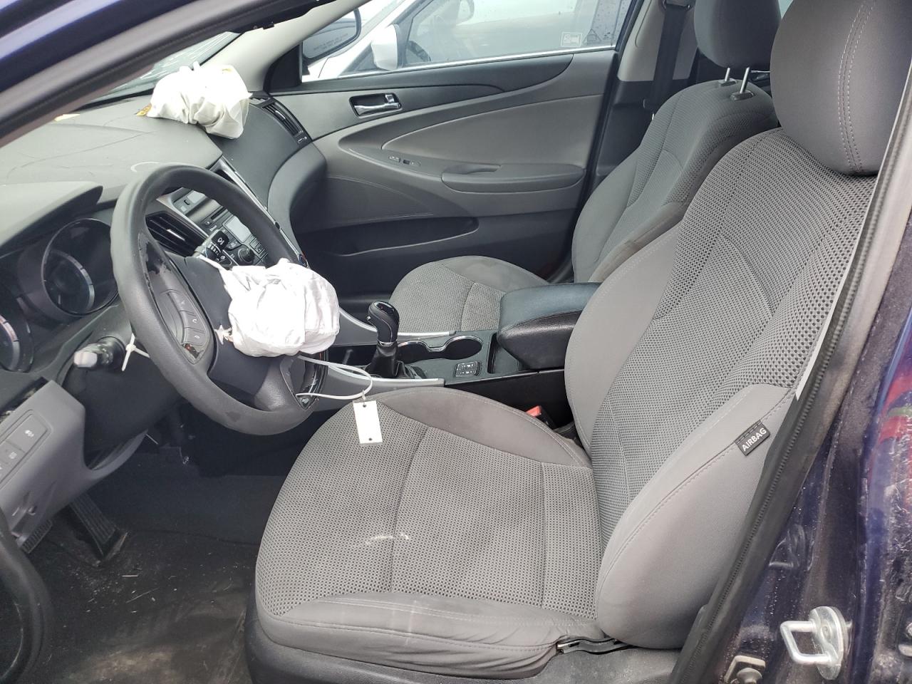 2013 Hyundai Sonata - Image 7