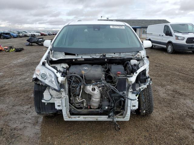  TOYOTA SIENNA 2020 Белый