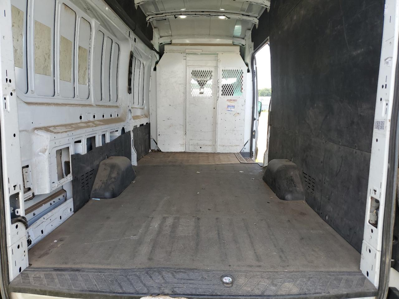 2022 Ford Transit T-250 VIN: 1FTBR3U8XNKA33843 Lot: 54813445