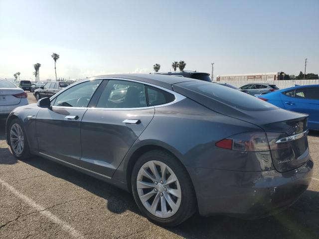 Хэтчбеки TESLA MODEL S 2016 Серый