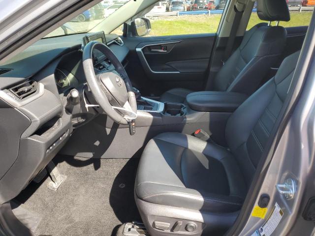  TOYOTA RAV4 2019 Серебристый