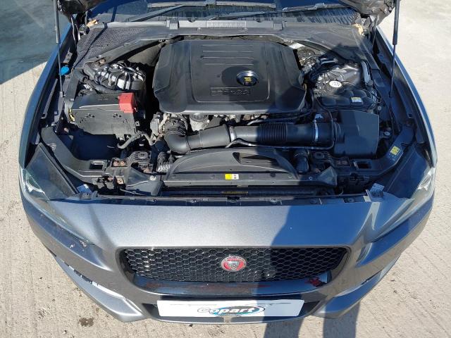 2015 JAGUAR XE R-SPORT