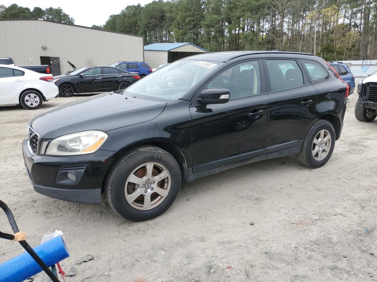 2010 Volvo Xc60 3.2 for Sale in Seaford, DE - Side