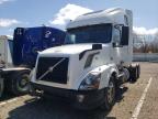 2009 Volvo Vnl Semi Truck for Sale in Woodhaven, MI - All Over