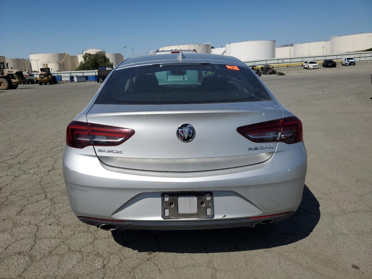2018 Buick Regal Essence VIN: W04GP6SX9J1144630 Lot: 53074585