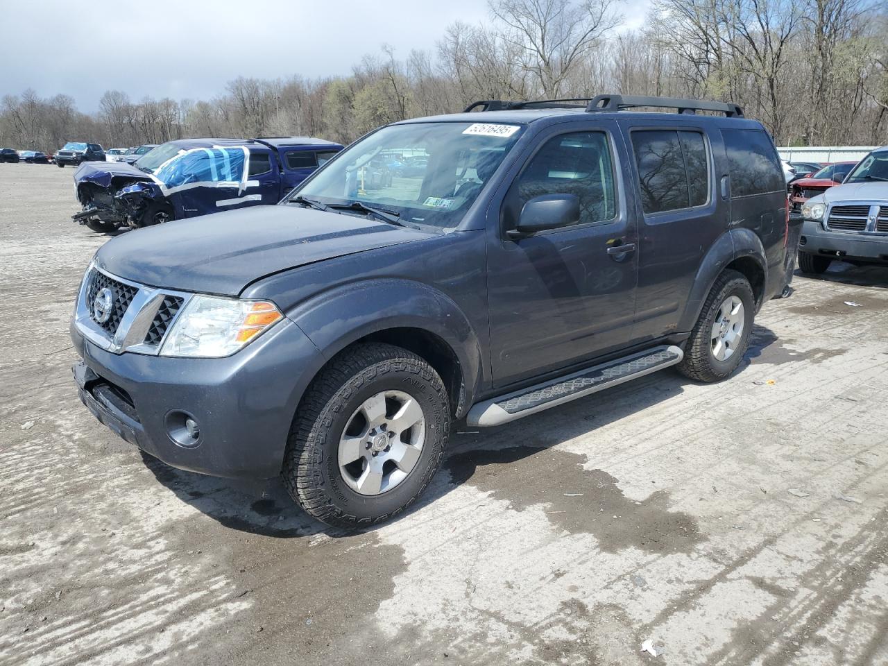 2011 Nissan Pathfinder S იყიდება Ellwood City-ში, PA - Front End