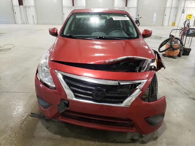  NISSAN VERSA 2019 Czerwony