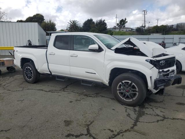  TOYOTA TACOMA 2024 Белы