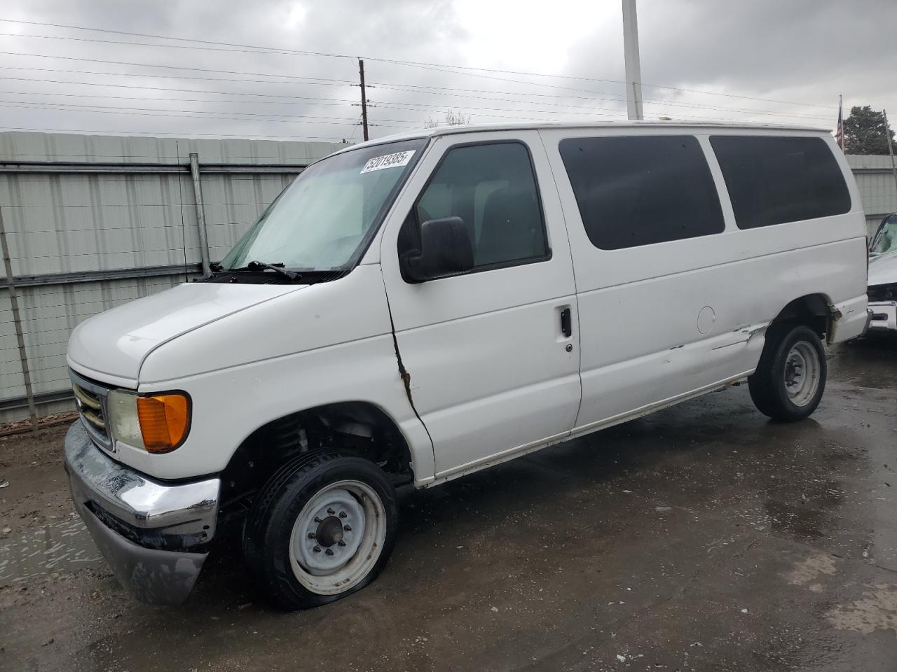 2006 Ford Econoline E350 Super Duty Wagon for Sale in Littleton, CO - Vandalism