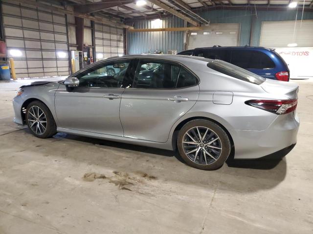  TOYOTA CAMRY 2023 Серебристый