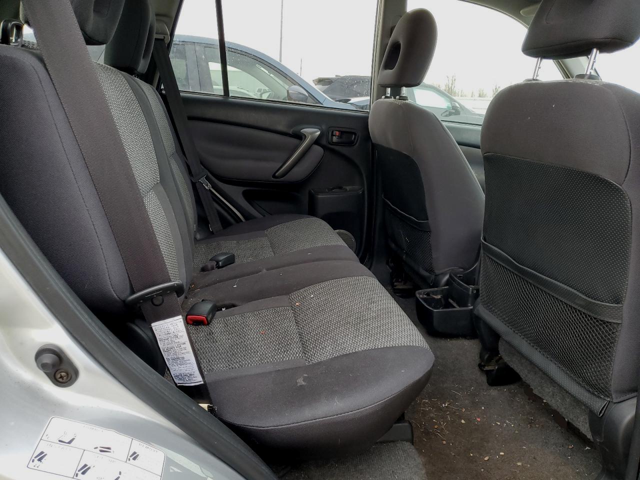 JTEGD20V840013963 2004 Toyota Rav4