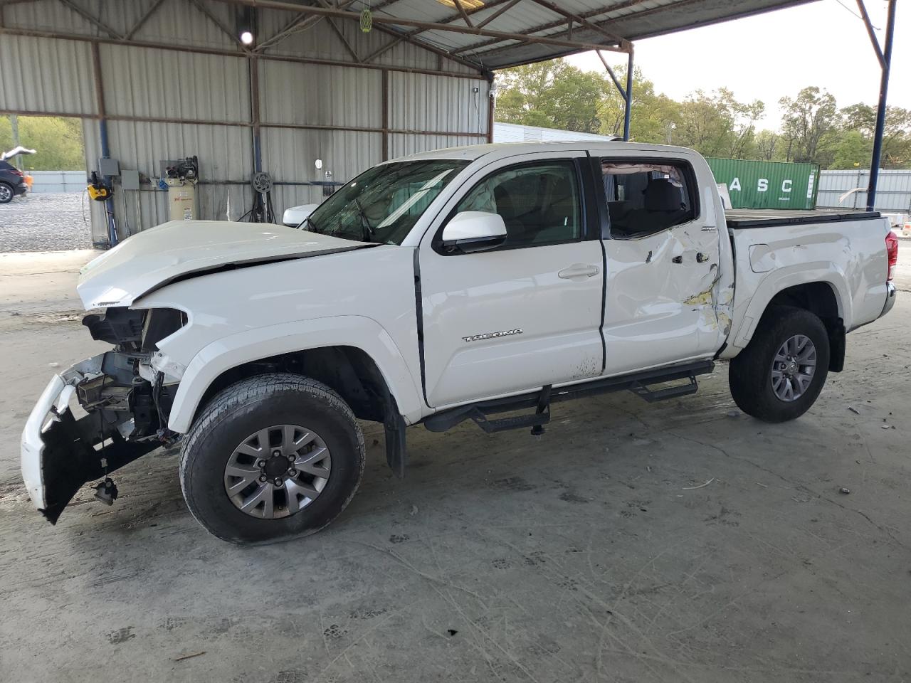 2016 Toyota Tacoma Double Cab for Sale in Cartersville, GA - Front End