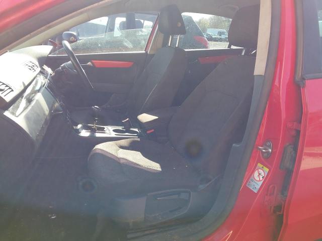 2012 VOLKSWAGEN PASSAT