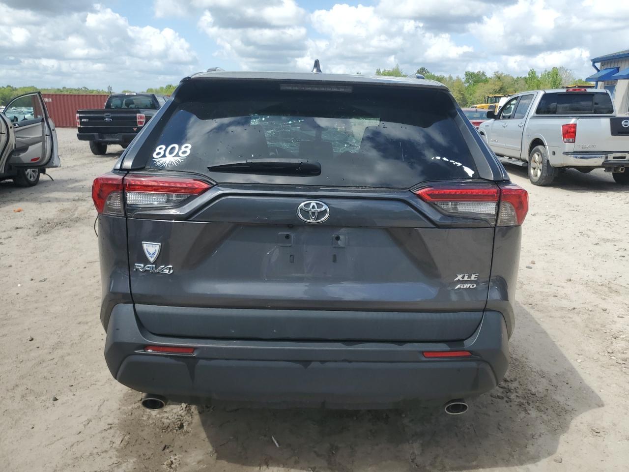 2t3a1rfv8nc306926 2T3A1RFV8NC306926 2022 Toyota Rav4 Xle Premium
