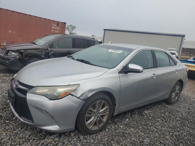  TOYOTA CAMRY 2016 Srebrny