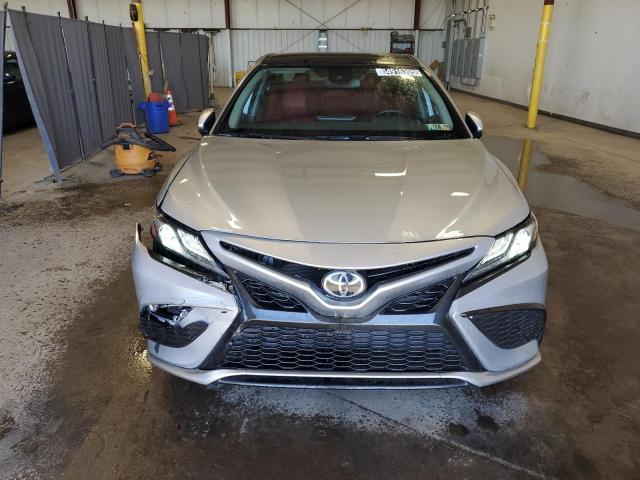  TOYOTA CAMRY 2021 Silver