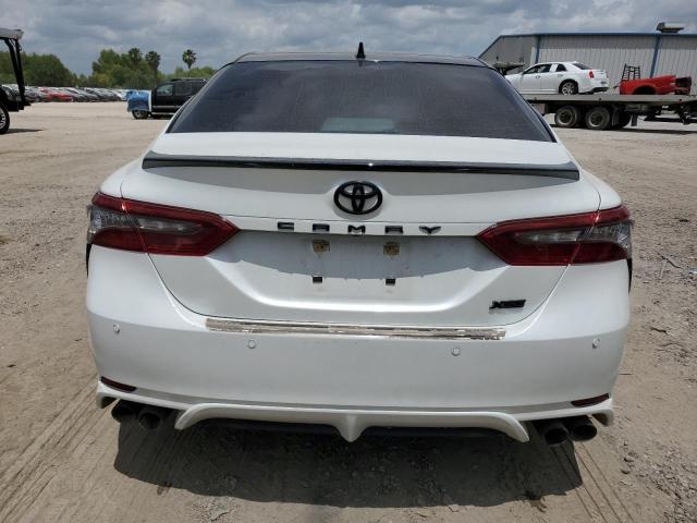  TOYOTA CAMRY 2022 Biały