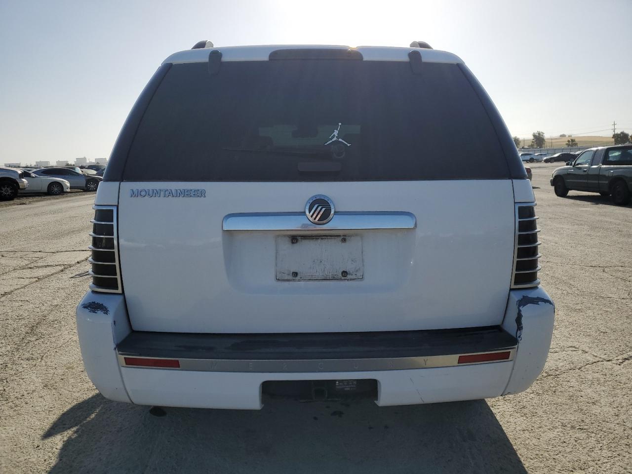 2007 Mercury Mountaineer Luxury VIN: 4M2EU37EX7UJ05333 Lot: 53888925