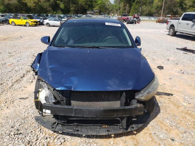  HYUNDAI ELANTRA 2018 Синий