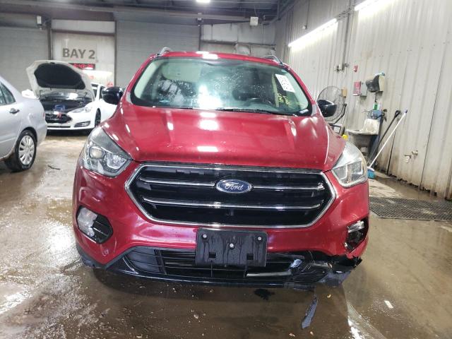  FORD ESCAPE 2017 Красный