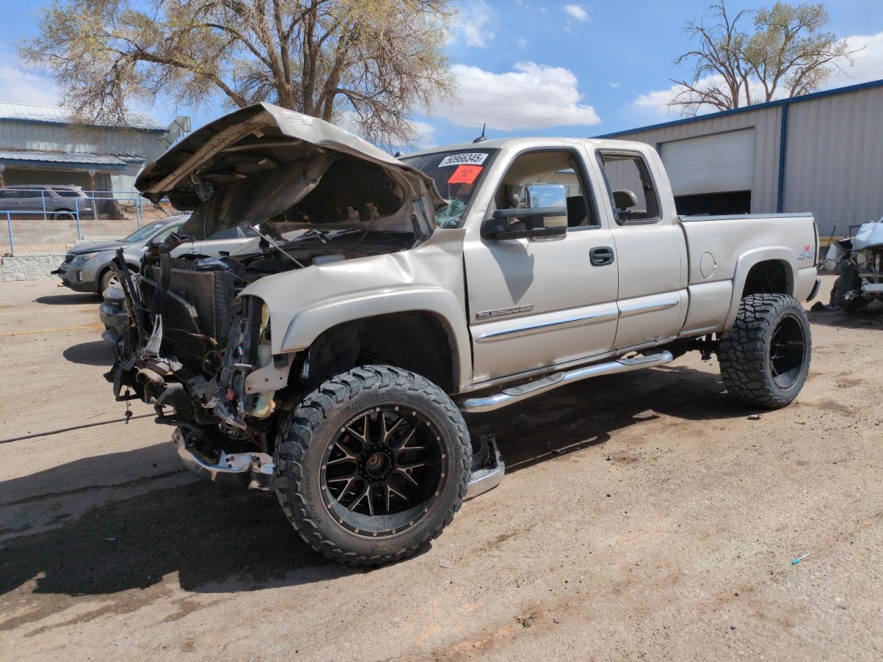 2005 Gmc Sierra K2500 Heavy Duty zu verkaufen in Albuquerque, NM - All Over