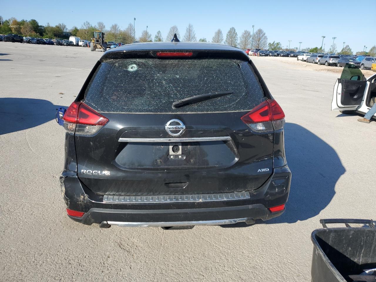 jn8at2mvxhw268094 JN8AT2MVXHW268094 2017 Nissan Rogue S