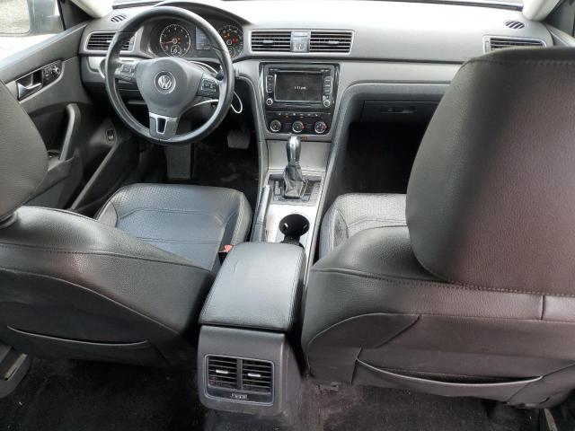  VOLKSWAGEN PASSAT 2015 Серый