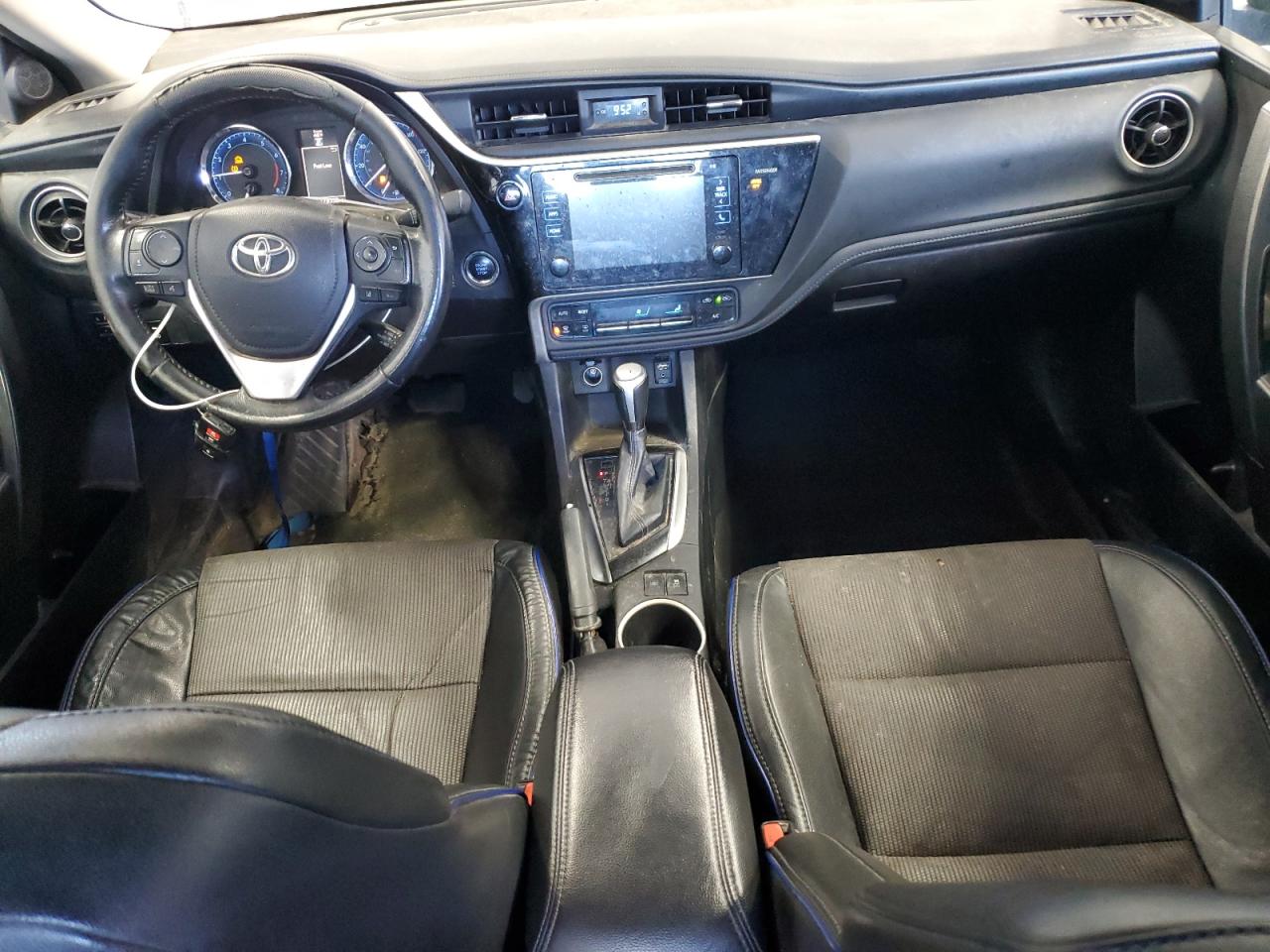 2017 Toyota Corolla L VIN: 2T1BURHE9HC817910 Lot: 51587745