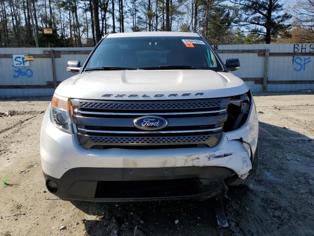 Parquets FORD EXPLORER 2015 Biały