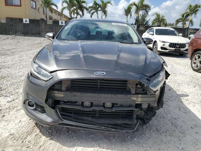 Седани FORD FUSION 2016 Сірий