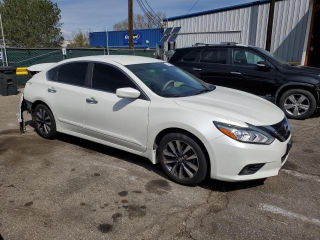  NISSAN ALTIMA 2017 Biały