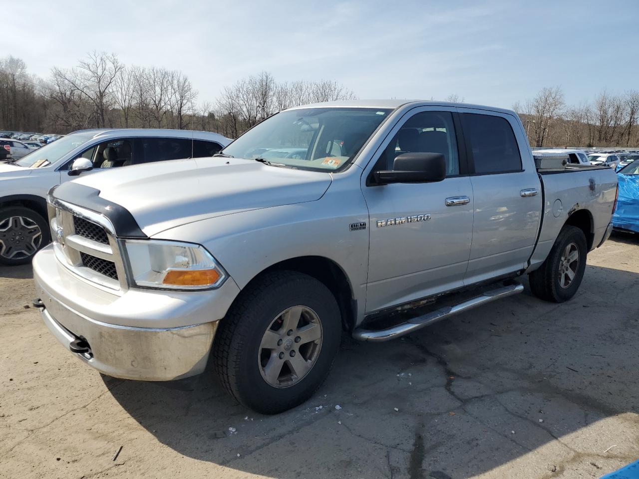 2011 Dodge Ram 1500 იყიდება Marlboro-ში, NY - Minor Dent/Scratches