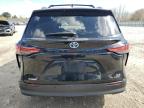 2021 Toyota Sienna Xle for Sale in Mendon, MA - Front End