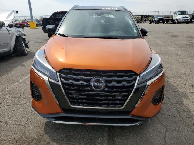  NISSAN KICKS 2024 Orange
