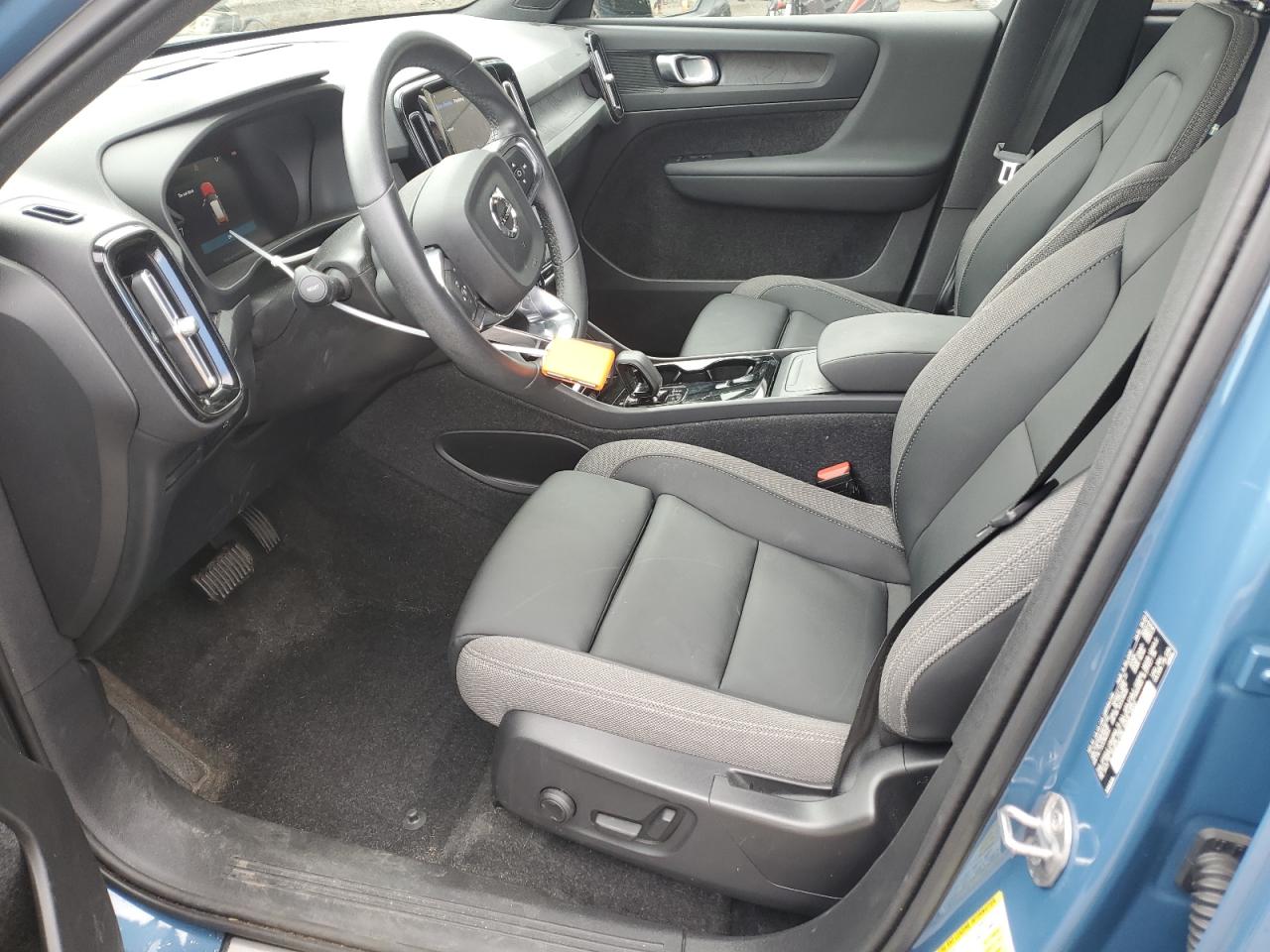 2023 Volvo Xc40 Recharge Core VIN: YV4ED3UK1P2102152 Lot: 52916395