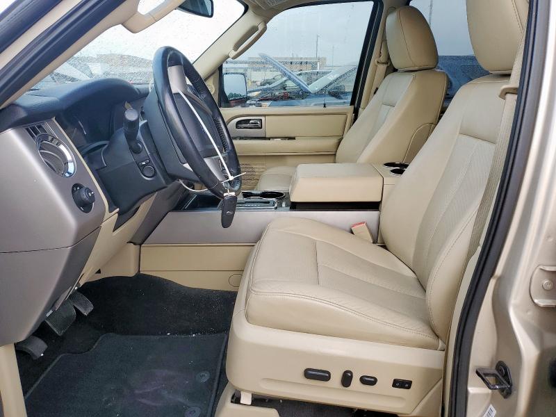  FORD EXPEDITION 2017 Колір засмаги