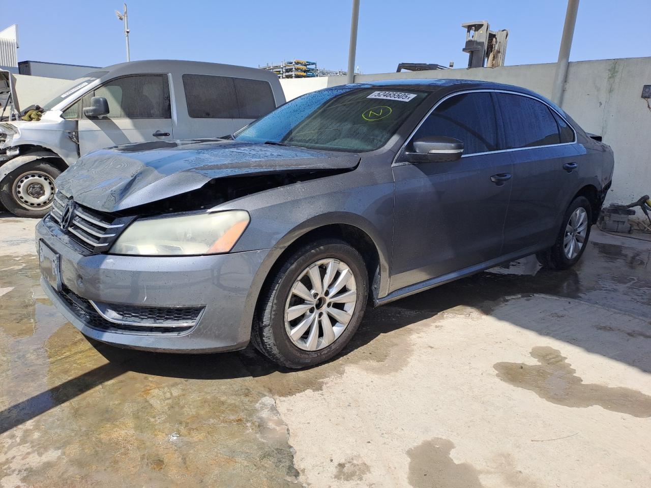 WVWBR7A35GC000780 - 2013 Volkswagen Passat - #52465505