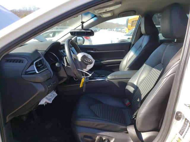  TOYOTA CAMRY 2018 Biały