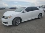 2014 Toyota Camry L продається в Earlington, KY - Front End