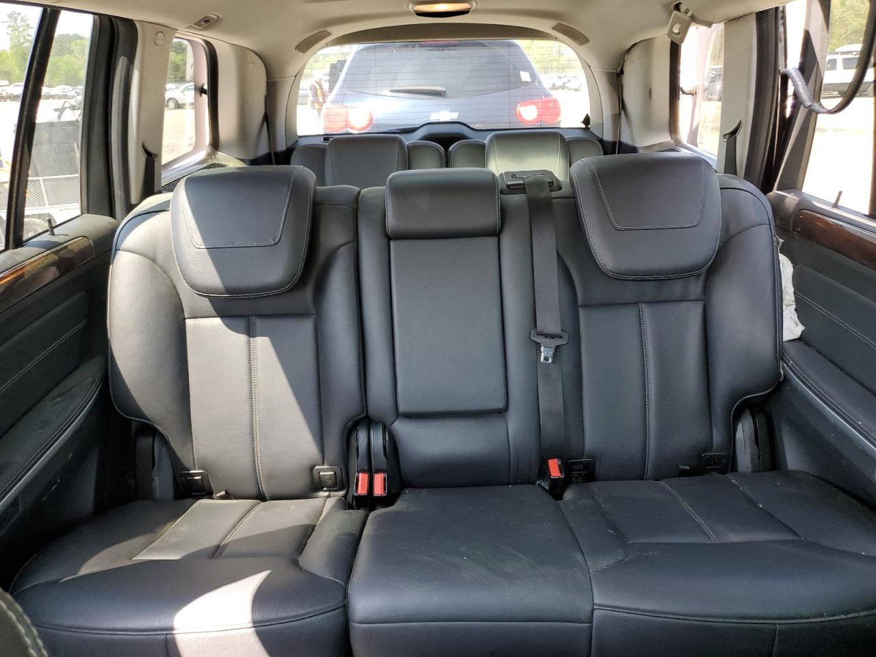 2011 Mercedes-Benz Gl 450 4Matic VIN: 4JGBF7BE5BA700162 Lot: 53228045