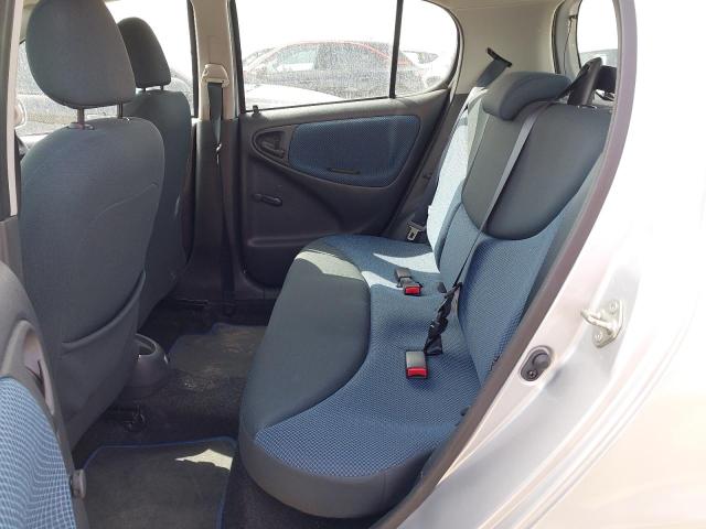 2005 TOYOTA YARIS COLO