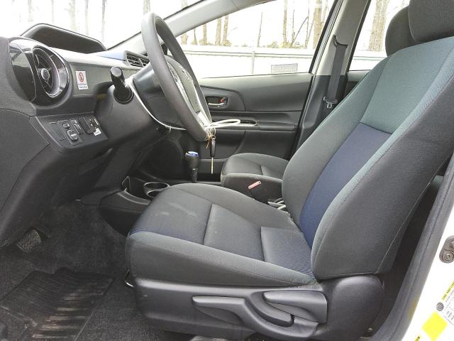  TOYOTA PRIUS 2016 Белы