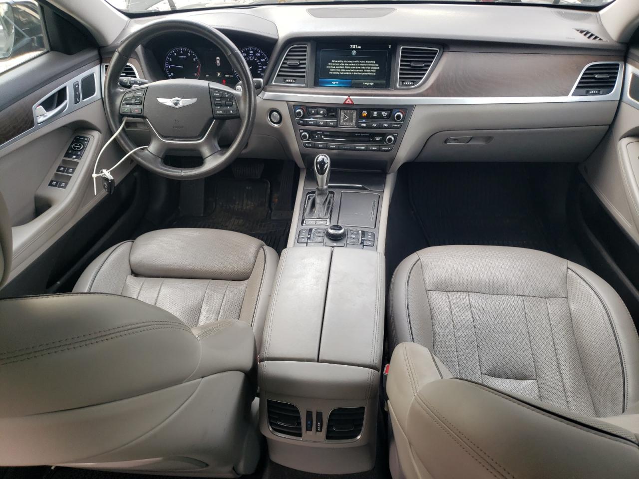 2015 Hyundai Genesis 3.8L VIN: KMHGN4JE3FU021729 Lot: 54375815