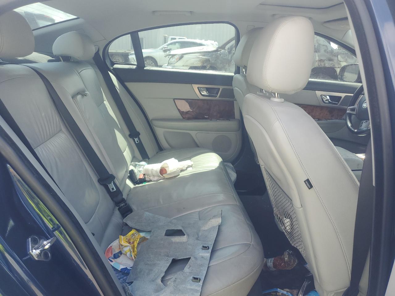 2011 Jaguar Xf VIN: SAJWA0FB5BLR81557 Lot: 51156365