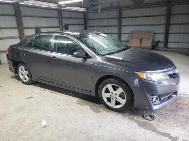 Sedans TOYOTA CAMRY 2012 Szary