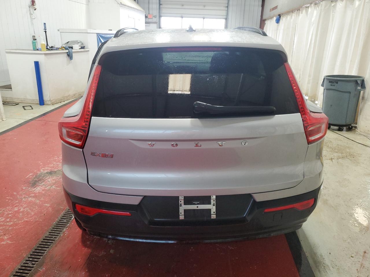 2025 Volvo Ex40 Core VIN: YV4ER3HJ7S2456012 Lot: 52624315