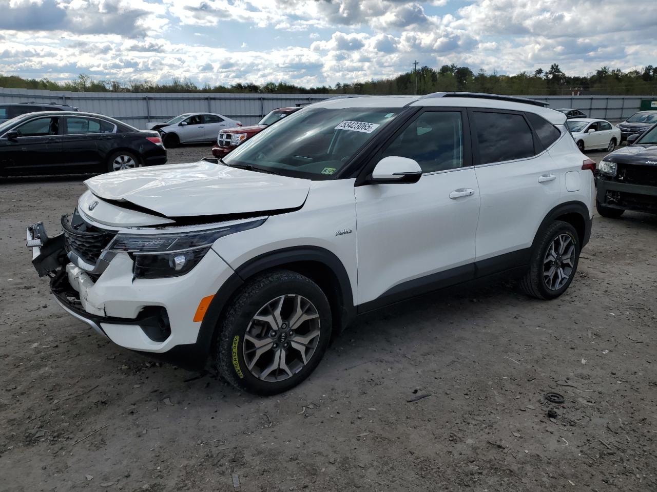 2021 Kia Seltos Ex for Sale in Fredericksburg, VA - Front End