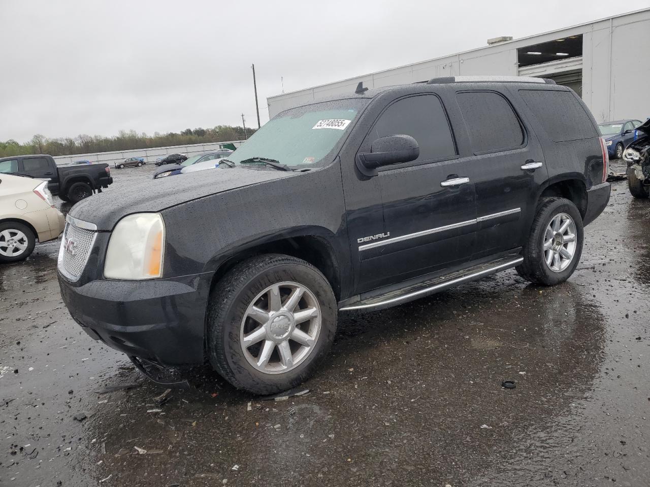 2012 Gmc Yukon Denali for Sale in Fredericksburg, VA - Vandalism