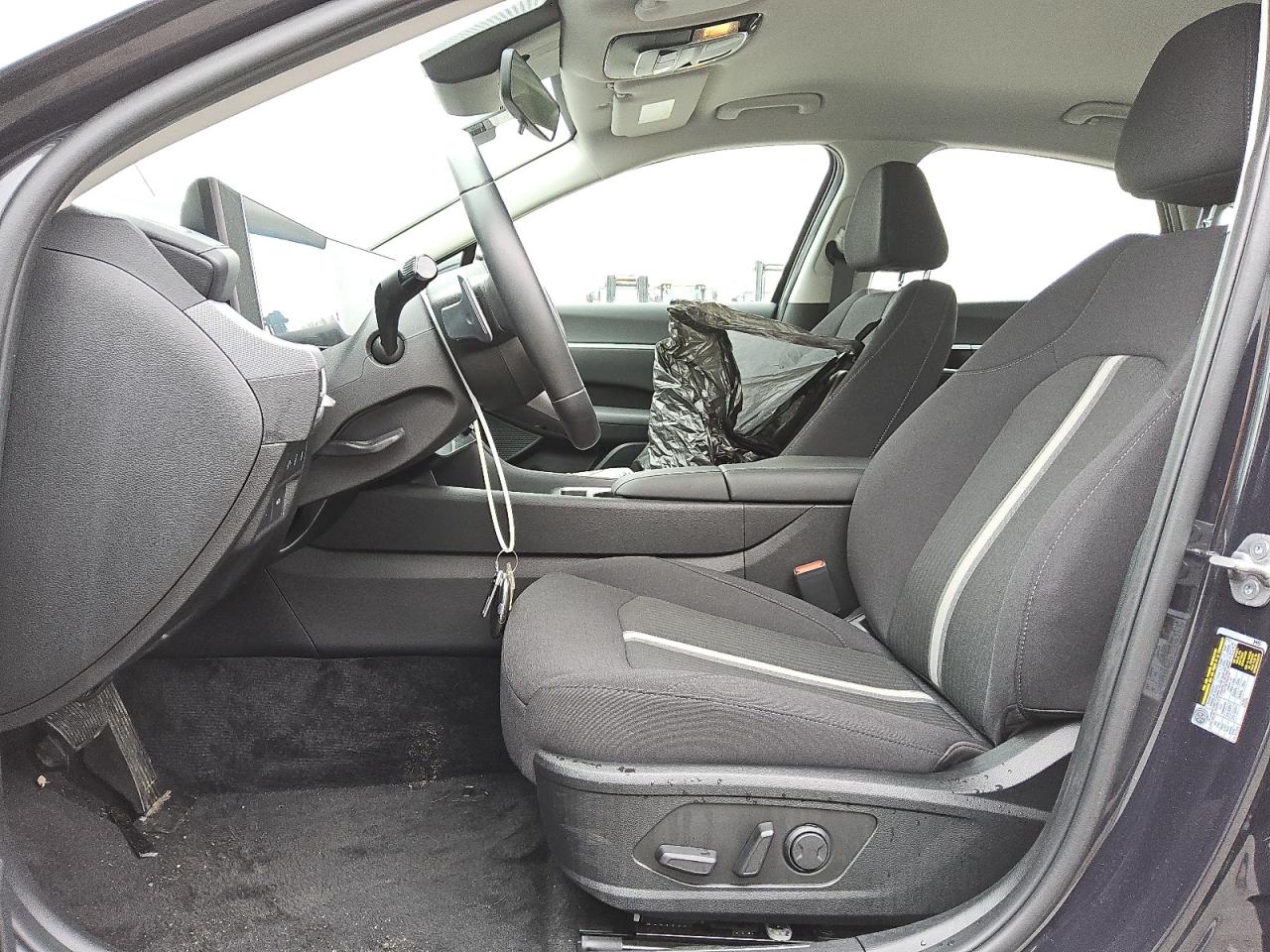 2024 Hyundai Sonata Hybrid VIN: KMHL34JJ8RA098040 Lot: 52537725