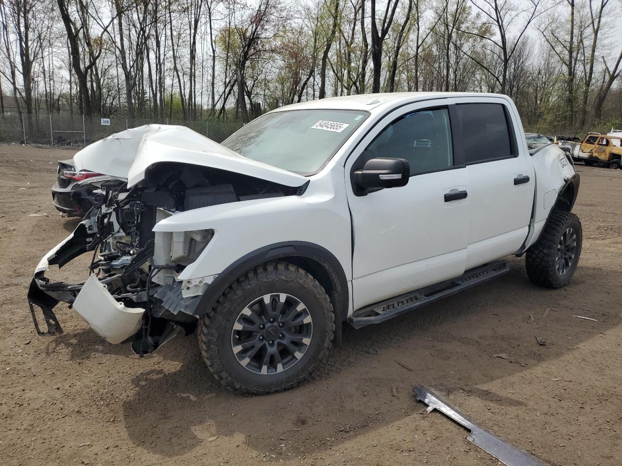 2021 Nissan Titan Sv продається в New Britain, CT - Front End